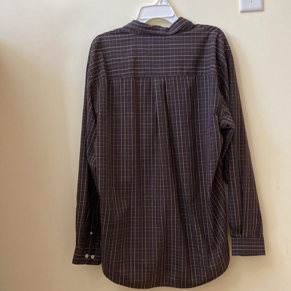 button up - Picture 2 of 3